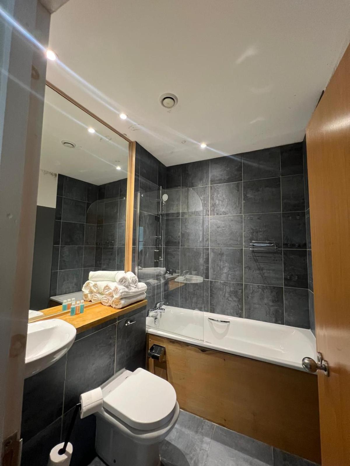Super Prime City Centre Modern 3 Bed Apartment Liverpool Exterior foto